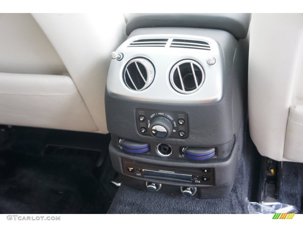 2012 Rolls-Royce Ghost Standard Ghost Model Controls Photo #98232659