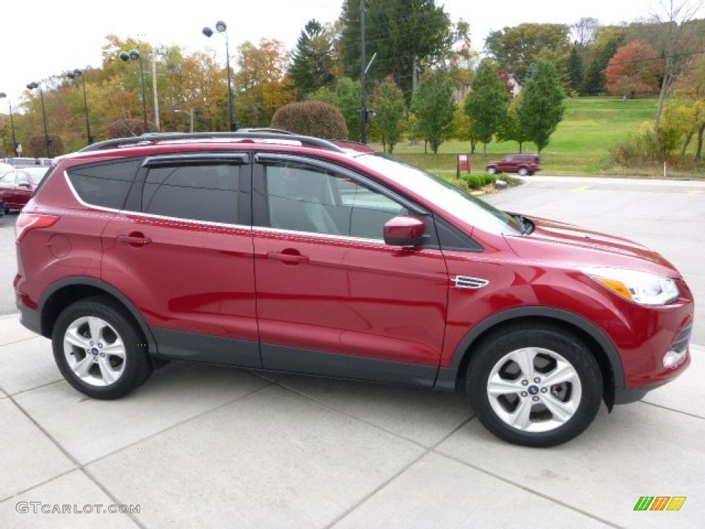 2013 Escape SE 1.6L EcoBoost 4WD - Ruby Red Metallic / Charcoal Black photo #6