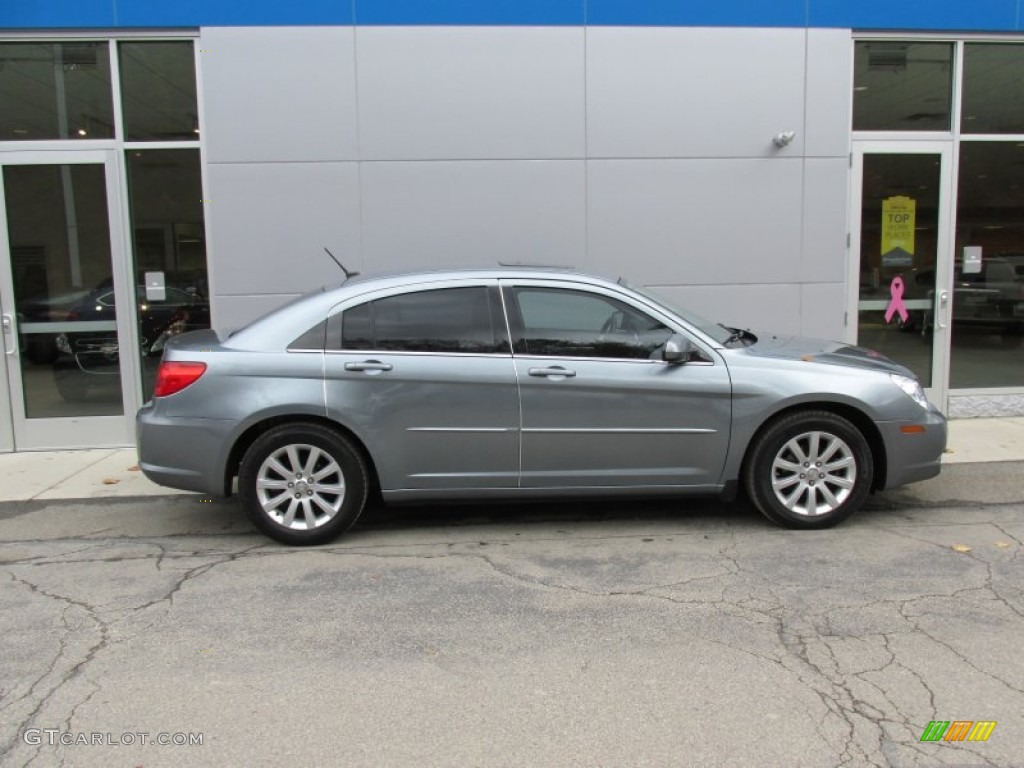 2010 Sebring Limited Sedan - Silver Steel Metallic / Dark Slate Gray photo #2