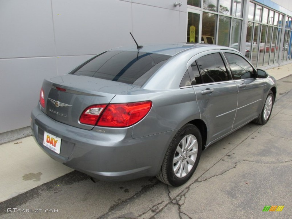 2010 Sebring Limited Sedan - Silver Steel Metallic / Dark Slate Gray photo #4