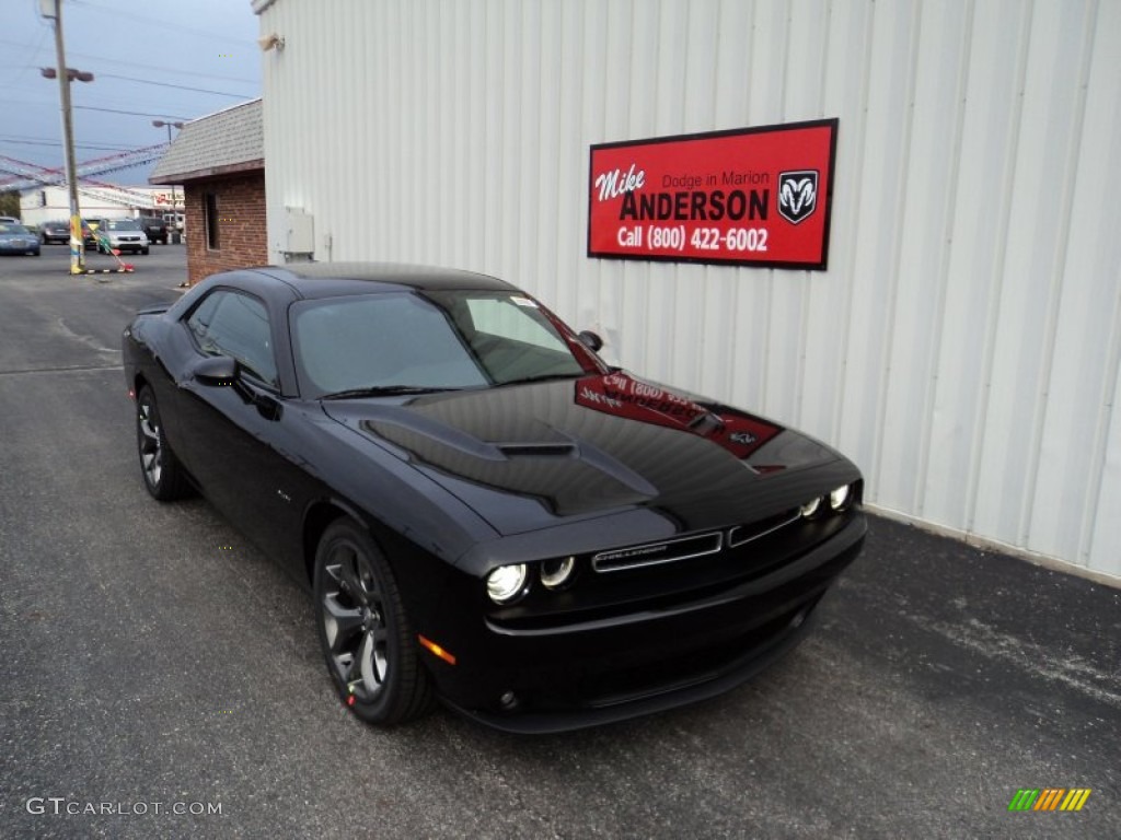 2015 Challenger SXT - Pitch Black / Black photo #1