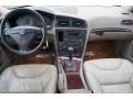 Ice White - S60 2.5T Photo No. 28