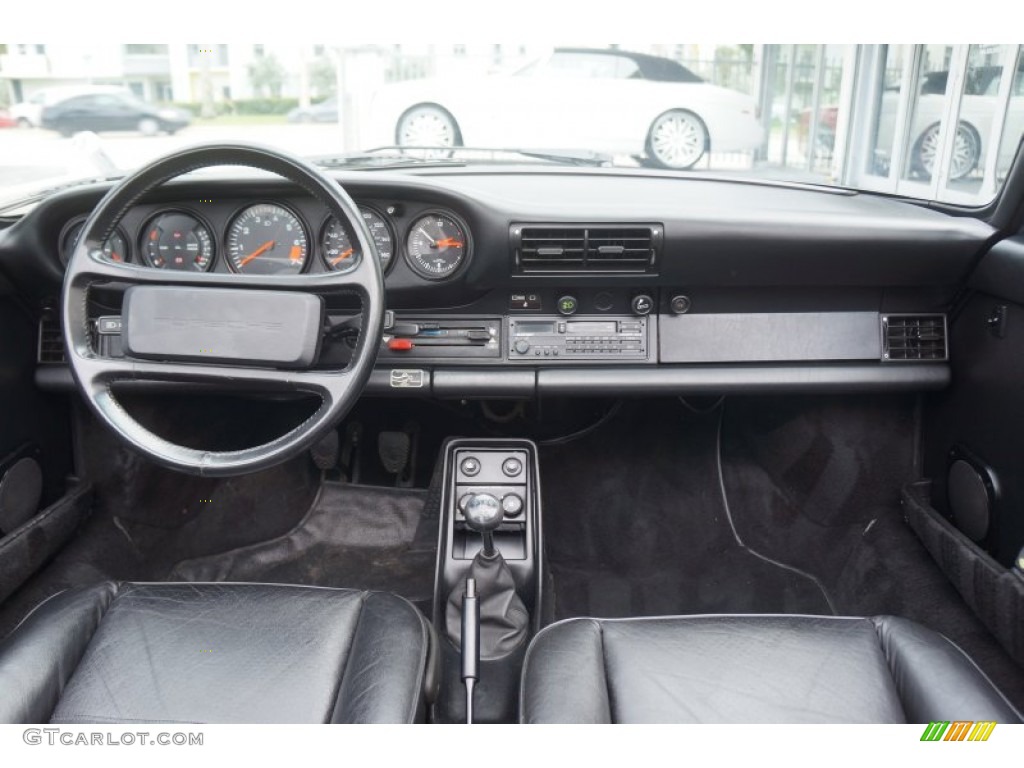 1987 Porsche 911 Targa Black Dashboard Photo #98235503