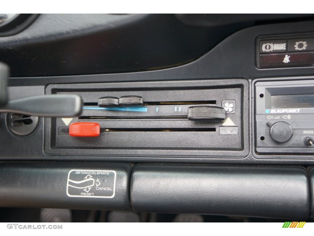 1987 Porsche 911 Targa Controls Photos