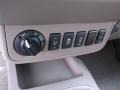 2015 Nissan Frontier SV King Cab 4x4 Controls