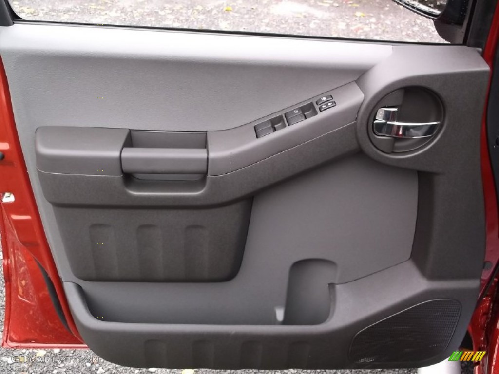 2015 Nissan Xterra S 4x4 Gray Door Panel Photo #98239046