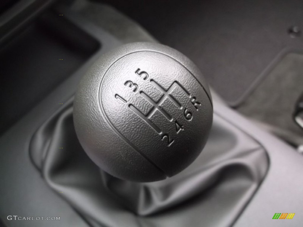 2015 Nissan Xterra S 4x4 6 Speed Manual Transmission Photo #98239595
