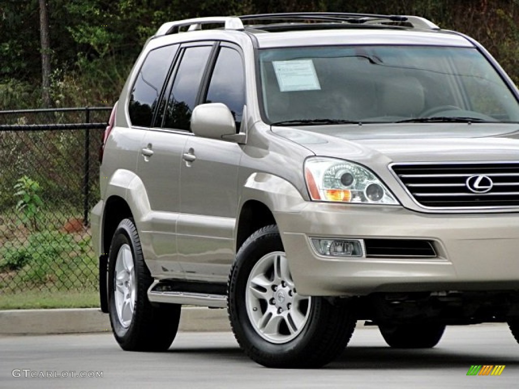 2004 GX 470 - Dorado Gold Pearl / Ivory photo #53