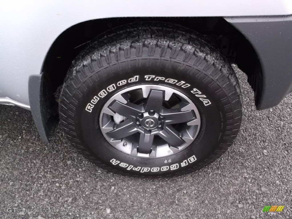 2015 Nissan Xterra PRO-4X 4x4 Wheel Photos
