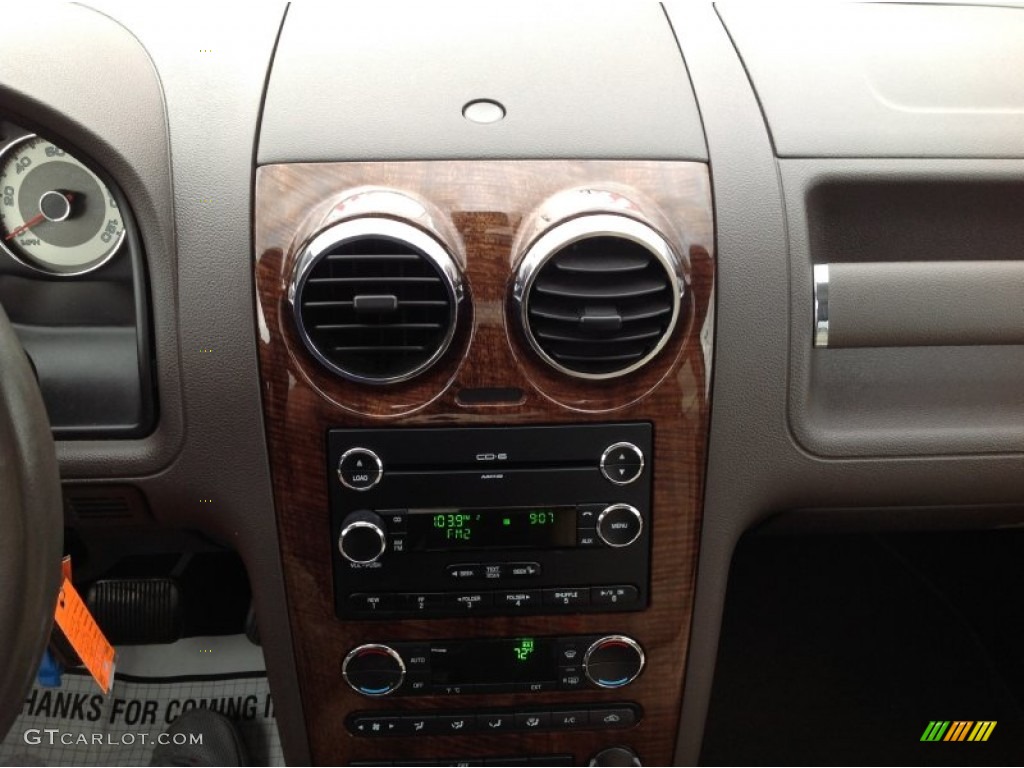 2008 Taurus X Eddie Bauer AWD - Black / Camel photo #11