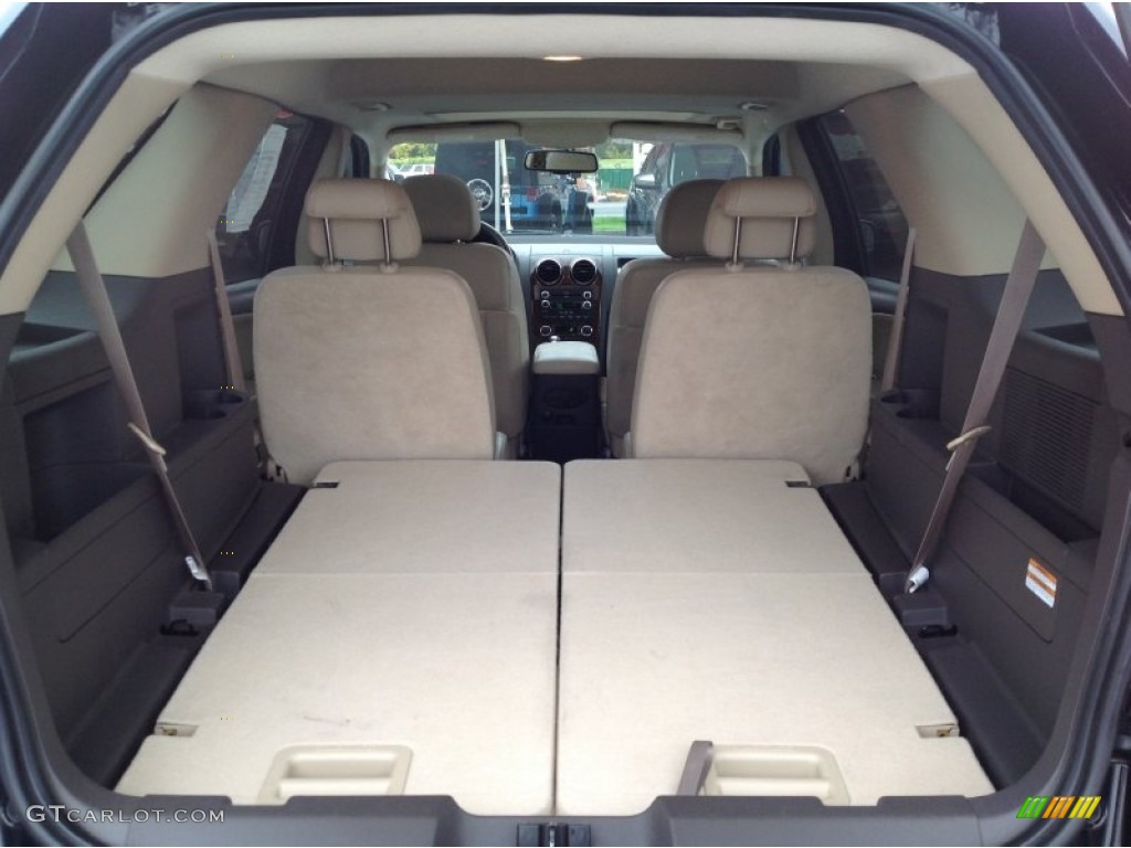 2008 Taurus X Eddie Bauer AWD - Black / Camel photo #19
