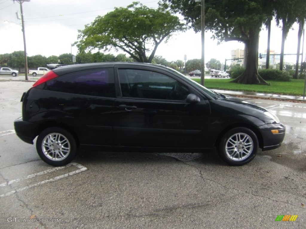 2003 Focus ZX3 Coupe - Pitch Black / Dark Charcoal photo #5