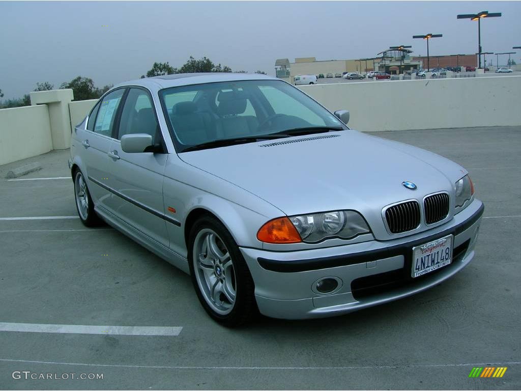 2001 3 Series 330i Sedan - Titanium Silver Metallic / Grey photo #2