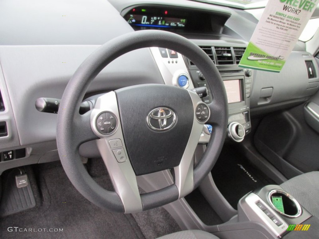 2013 Prius v Three Hybrid - Sea Glass Pearl / Dark Gray photo #14