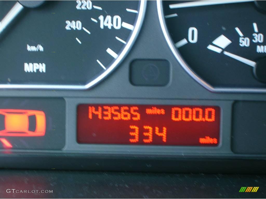 2001 3 Series 330i Sedan - Titanium Silver Metallic / Grey photo #13
