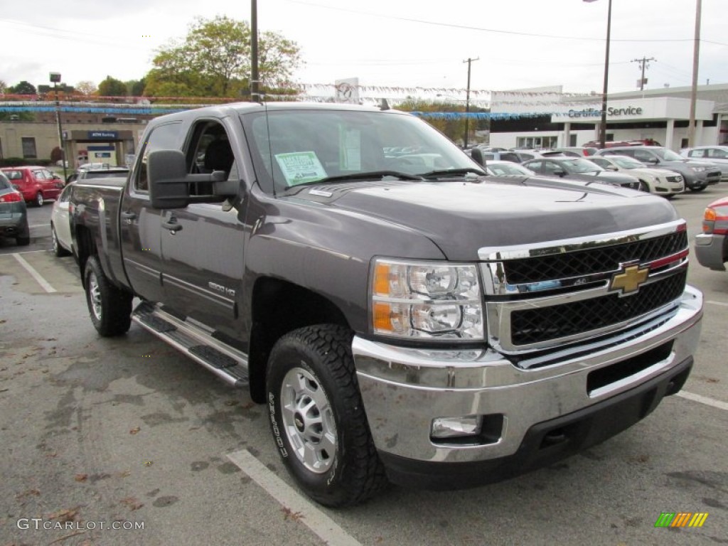 Taupe Grey Metallic 2011 Chevrolet Silverado 2500HD LT Crew Cab 4x4 Exterior Photo #98253194