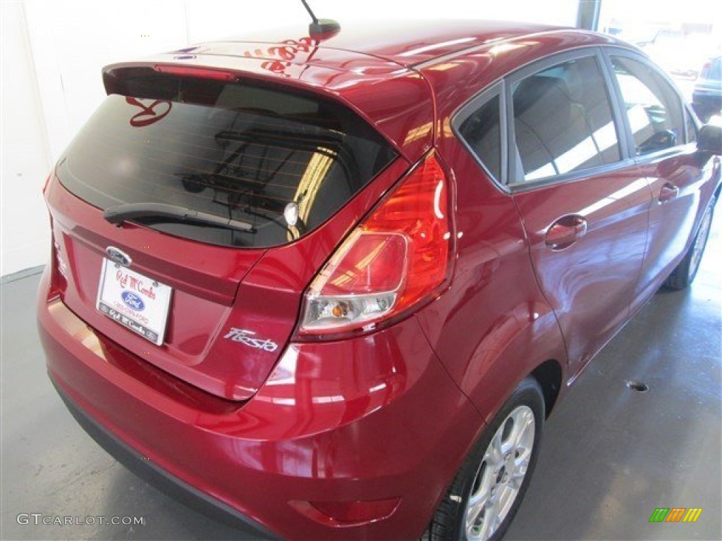 2015 Fiesta SE Hatchback - Ruby Red Metallic / Charcoal Black photo #8