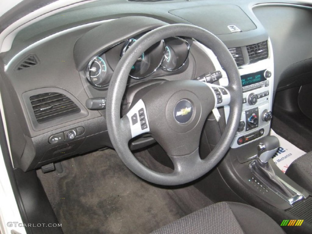 2008 Malibu LT Sedan - White / Ebony photo #6
