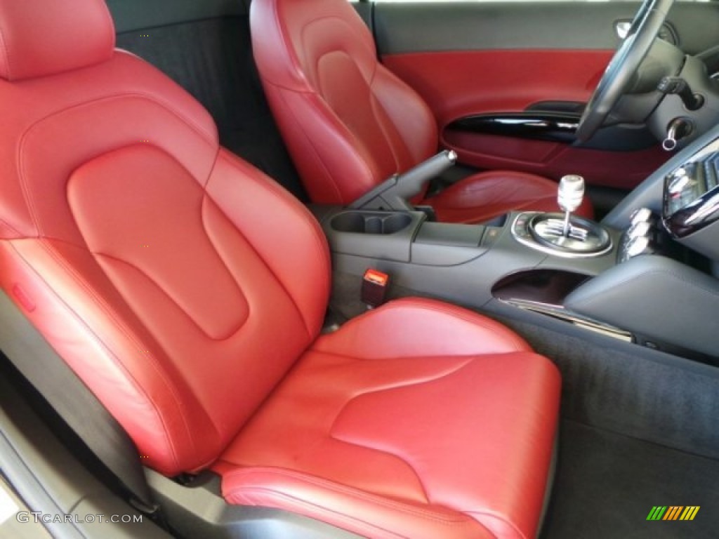 2012 Audi R8 5.2 FSI quattro Interior Color Photos