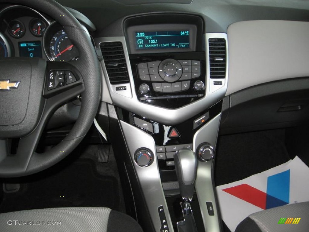 2015 Cruze LS - Black Granite Metallic / Jet Black/Medium Titanium photo #5