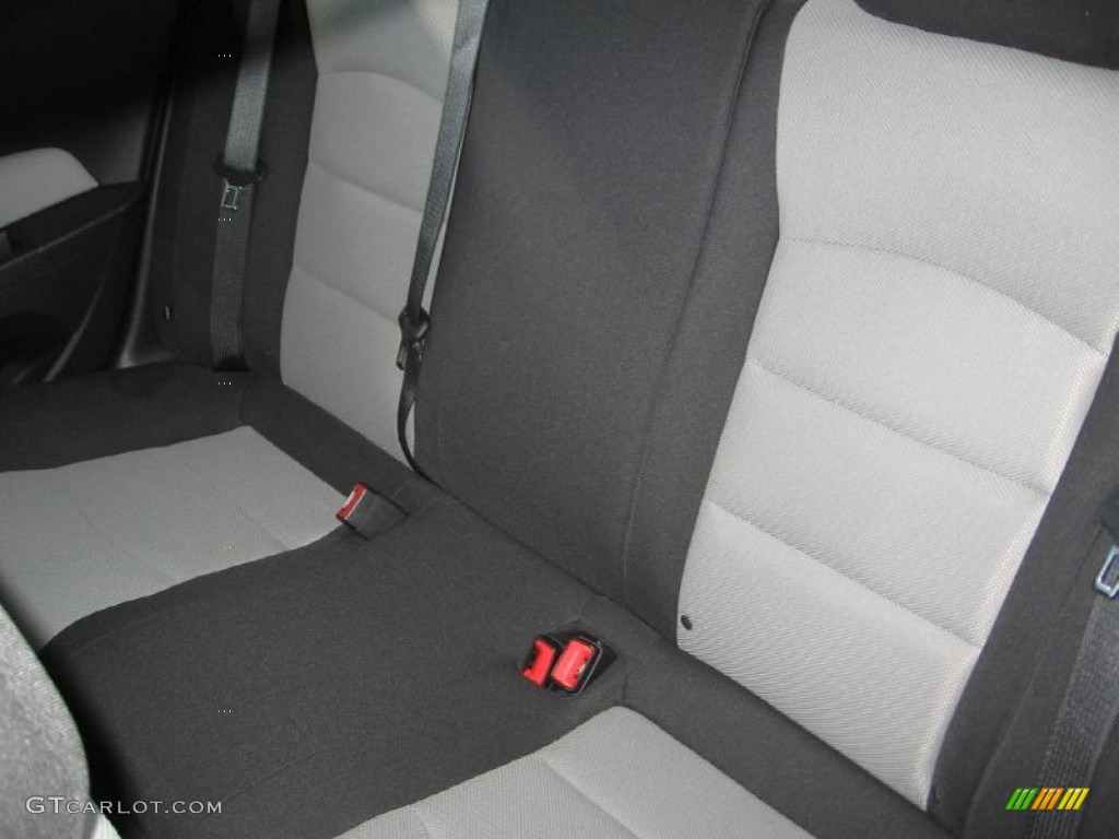 2015 Cruze LS - Black Granite Metallic / Jet Black/Medium Titanium photo #12