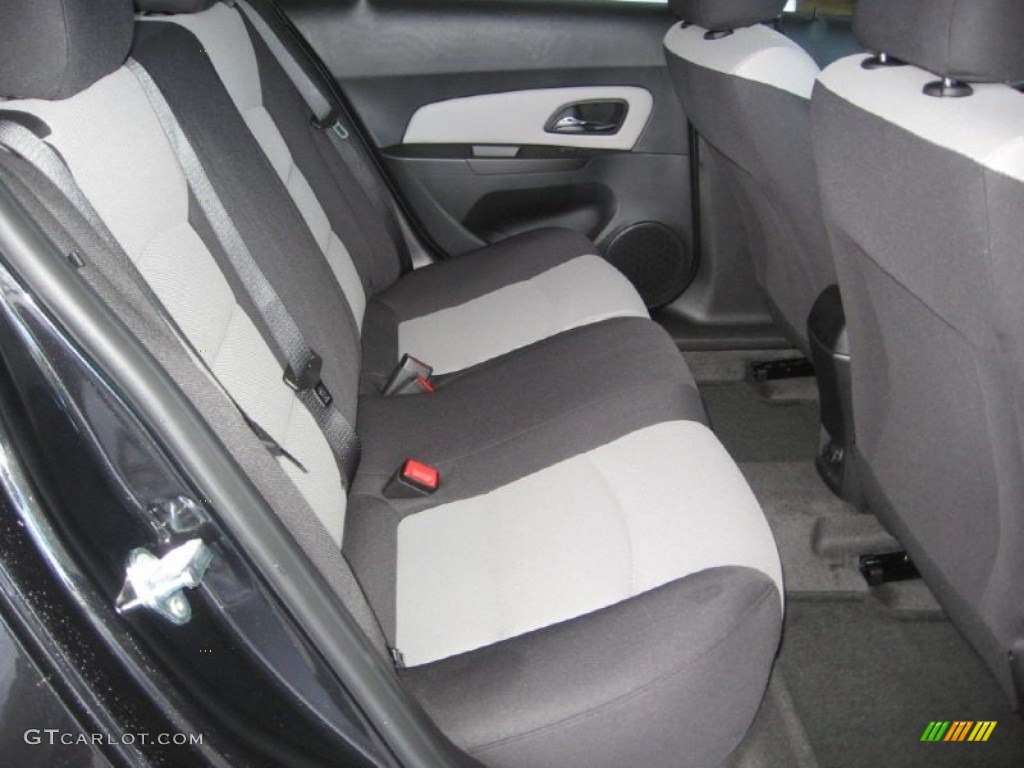 2015 Cruze LS - Black Granite Metallic / Jet Black/Medium Titanium photo #13