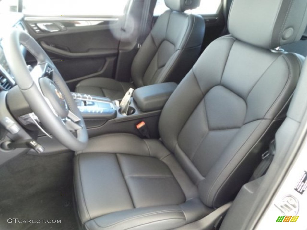 Black Interior 2015 Porsche Macan S Photo #98261405