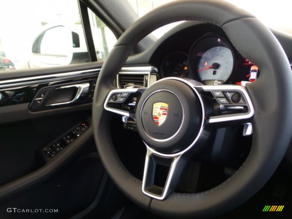 2015 Porsche Macan S Black Steering Wheel Photo #98261795