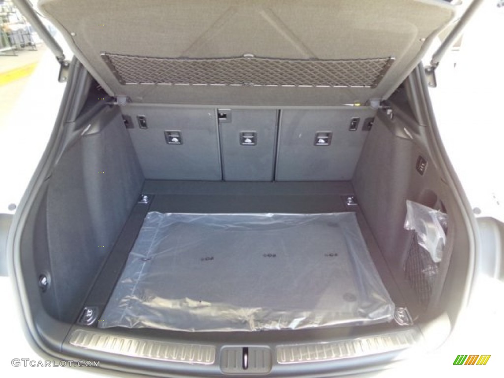 2015 Porsche Macan S Trunk Photo #98261819