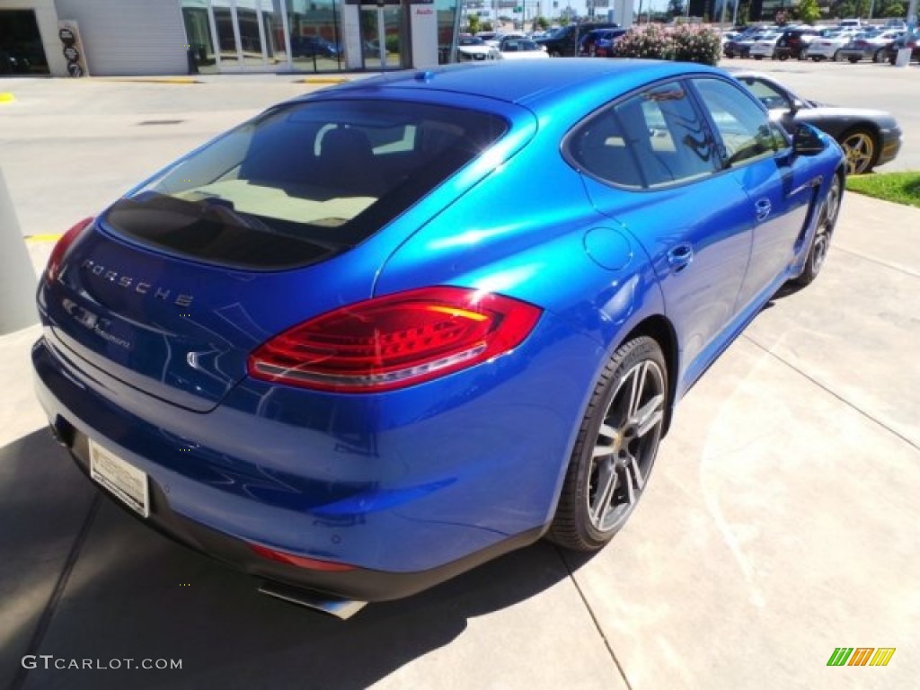 2015 Panamera  - Sapphire Blue Metallic / Luxor Beige photo #7