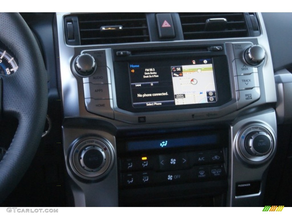 2015 Toyota 4Runner Limited 4x4 Controls Photos