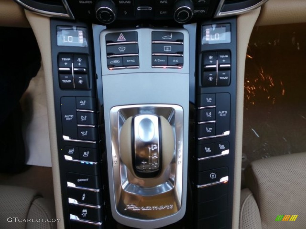 2015 Panamera  - Sapphire Blue Metallic / Luxor Beige photo #24
