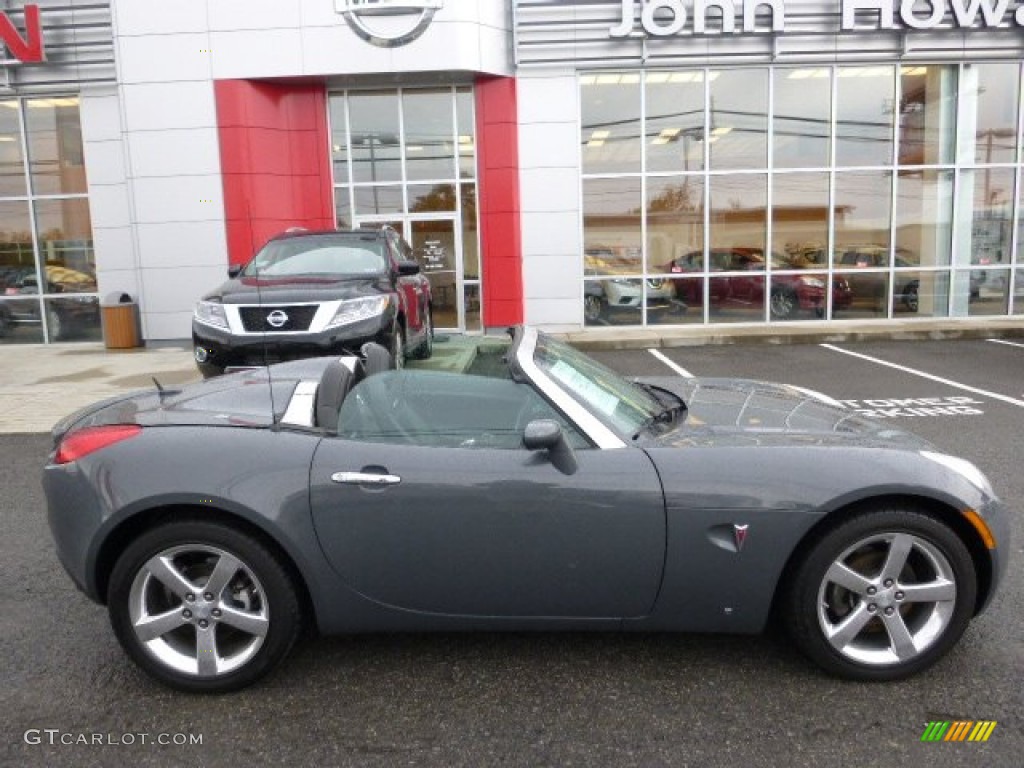 2008 Solstice GXP Roadster - Sly Gray / Ebony photo #2