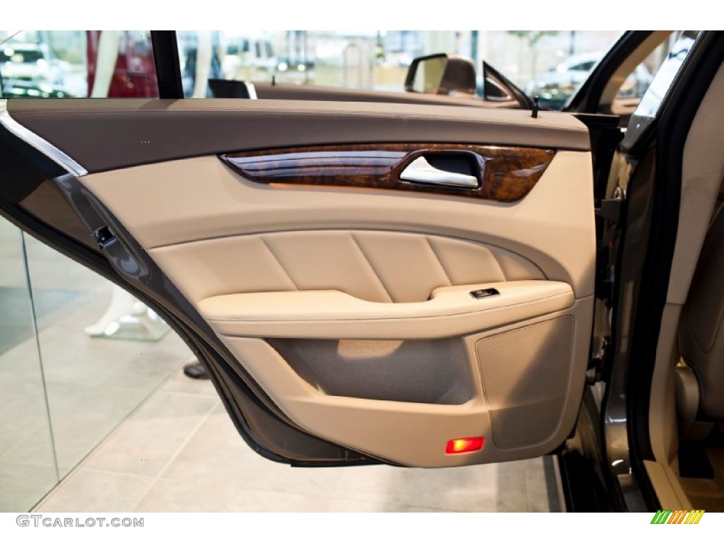 2013 Mercedes-Benz CLS 550 4Matic Coupe Almond/Mocha Door Panel Photo #98267231