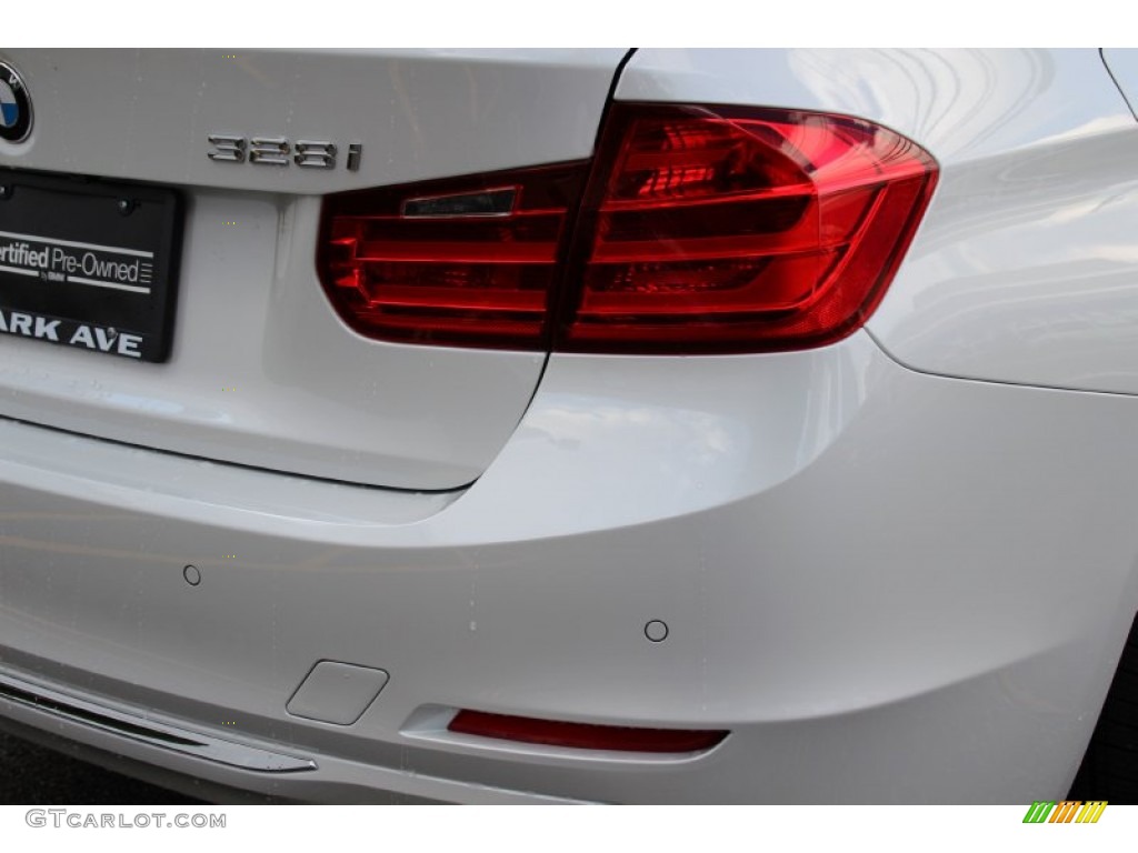 2014 3 Series 328i xDrive Sedan - Mineral White Metallic / Saddle Brown photo #24