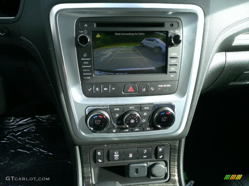 2015 GMC Acadia SLT AWD Controls Photo #98274569