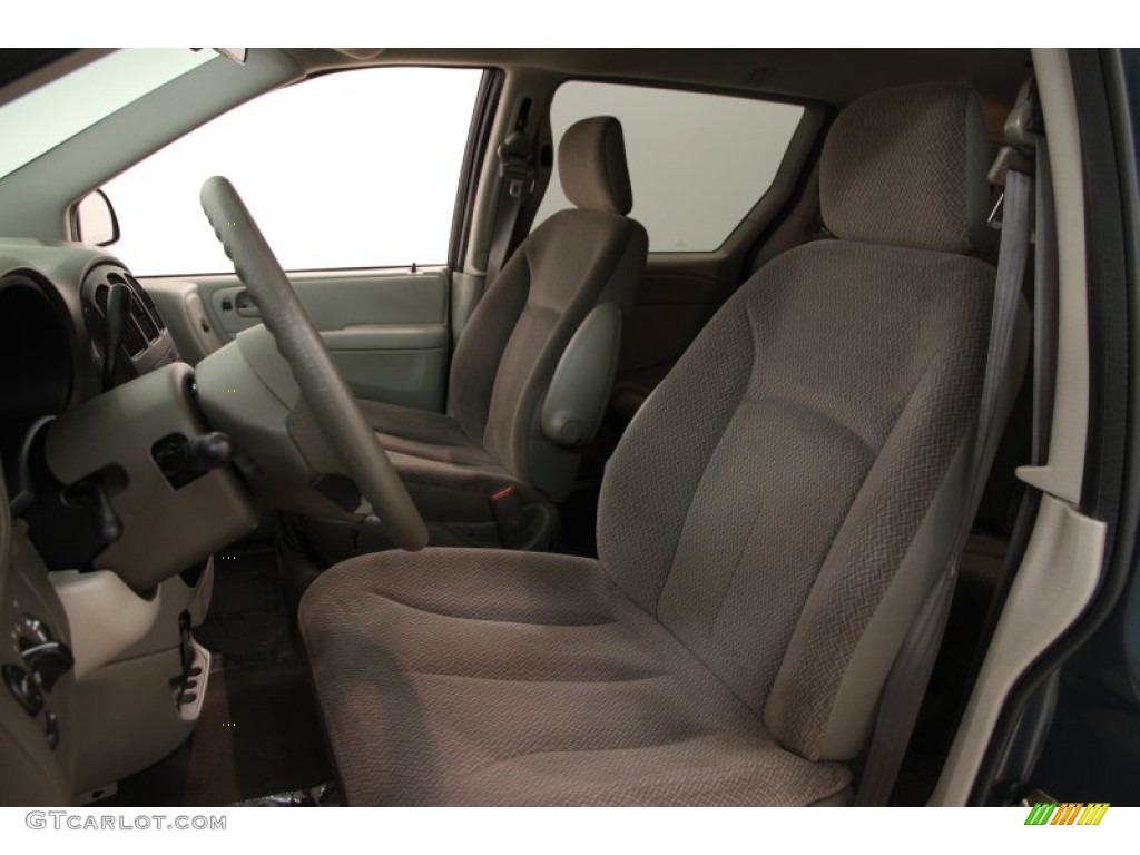 2005 Caravan SXT - Magnesium Green Pearl / Dark Khaki/Light Graystone photo #5