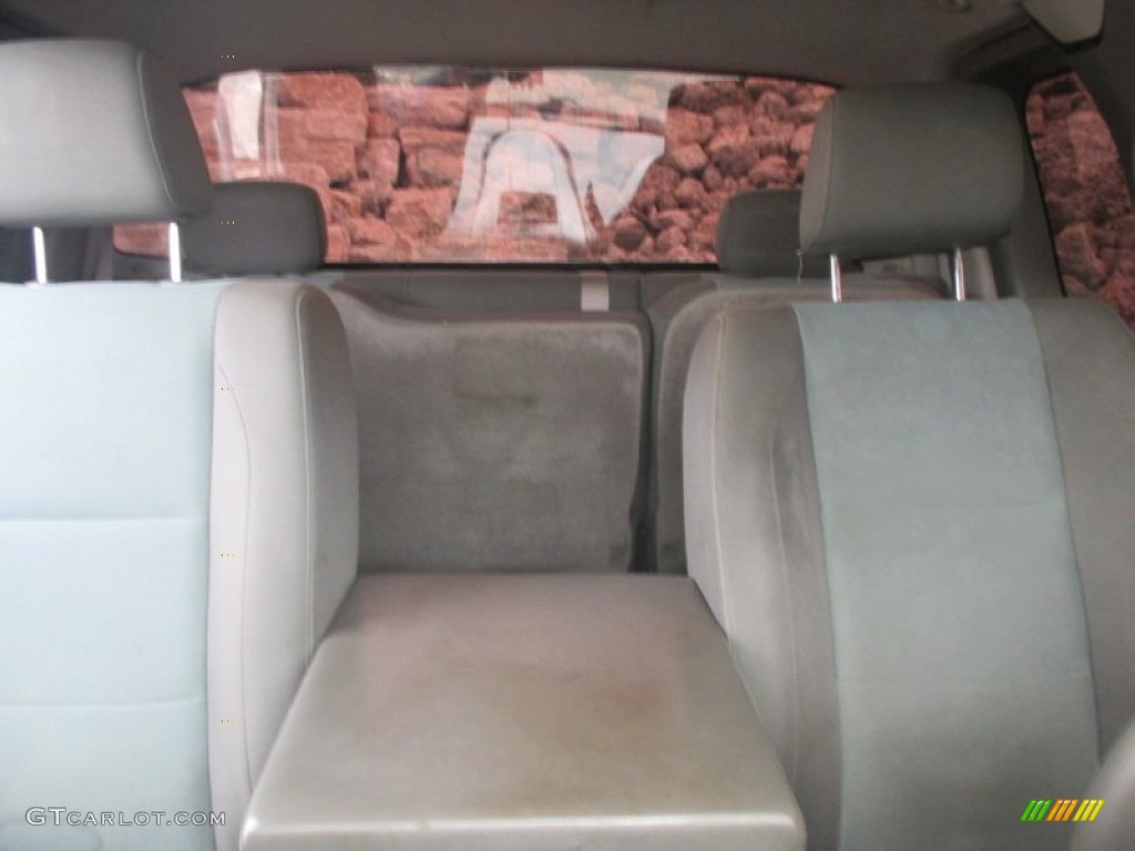 2005 Titan LE King Cab - Radiant Silver / Graphite/Titanium photo #28