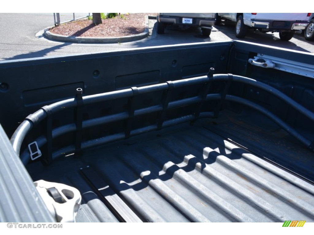2006 Frontier LE Crew Cab - Granite Metallic / Steel photo #21