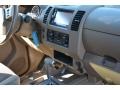 2006 Granite Metallic Nissan Frontier LE Crew Cab  photo #24