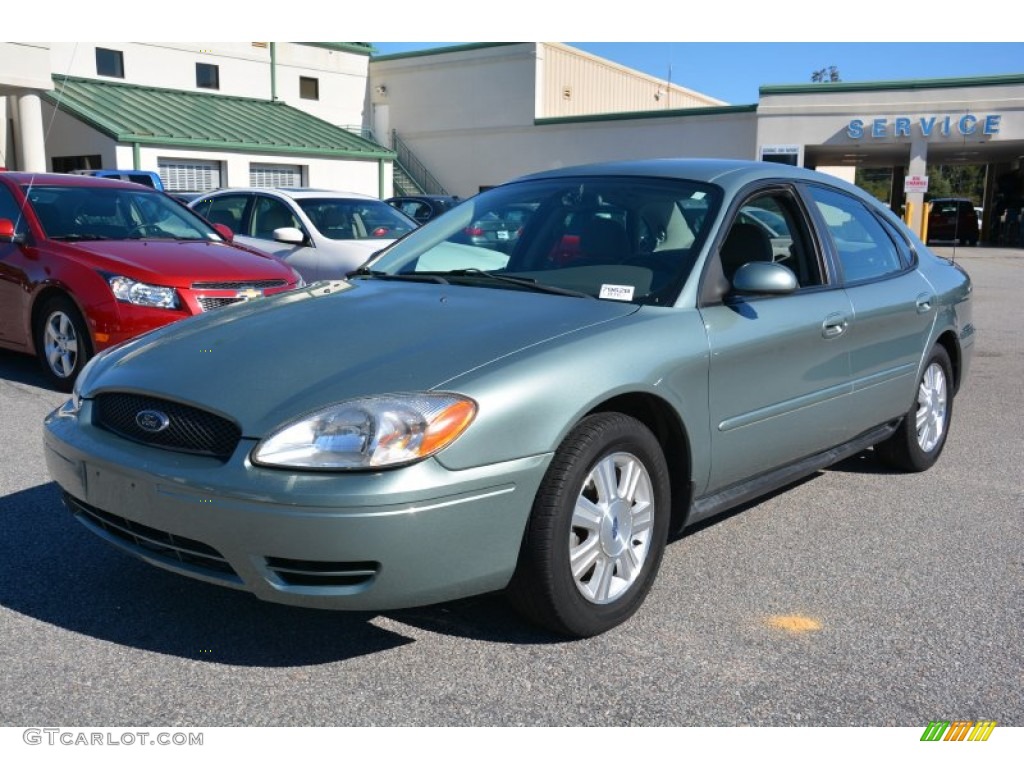 2005 Taurus SEL - Light Tundra Metallic / Medium/Dark Flint photo #7