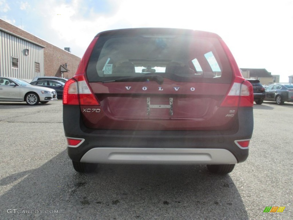 2008 XC70 AWD - Ruby Red Metallic / Sandstone Beige photo #10