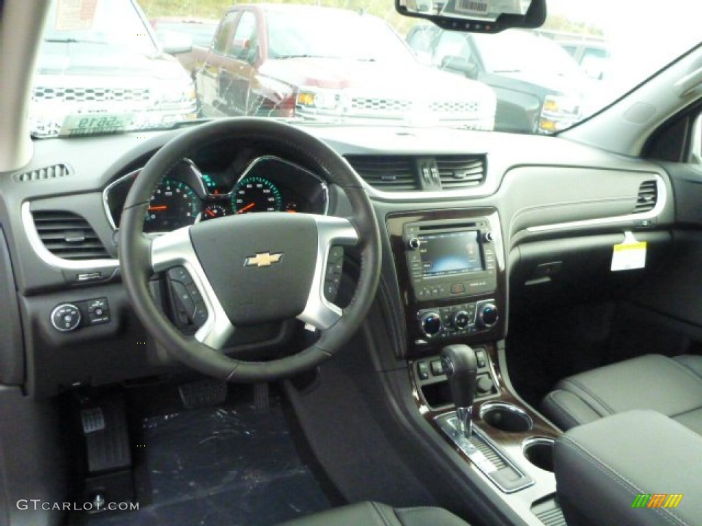 2015 Traverse LT AWD - White Diamond Tricoat / Ebony photo #12