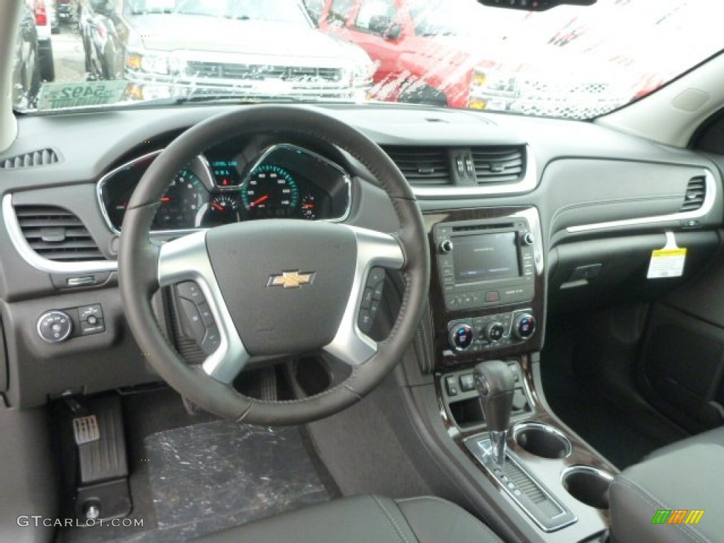 2015 Traverse LT AWD - White Diamond Tricoat / Ebony photo #12
