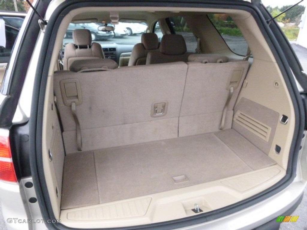 2008 Outlook XE AWD - Gold Mist / Tan photo #15