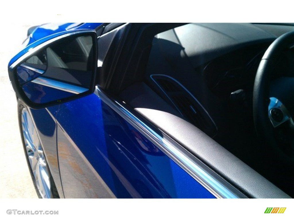 2014 Focus Titanium Hatchback - Performance Blue / Charcoal Black photo #20