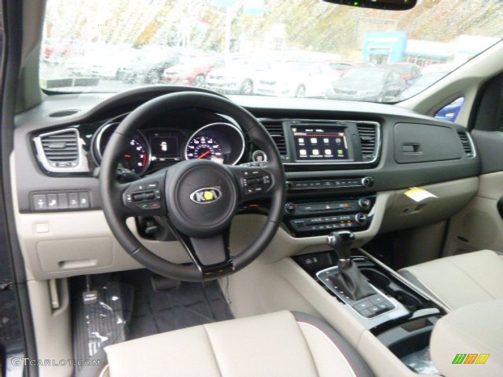 Gray Interior 2015 Kia Sedona SX Photo #98303125
