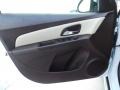 Summit White - Cruze LT Photo No. 12
