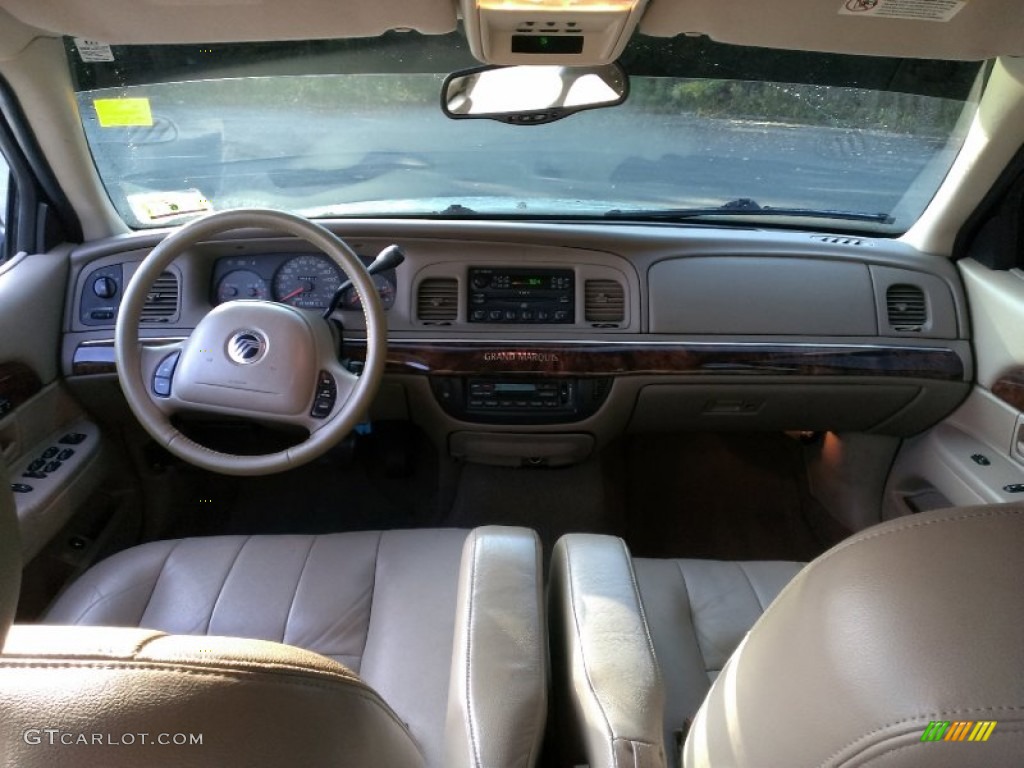 2004 Grand Marquis LS - Gold Ash Metallic / Light Flint photo #13