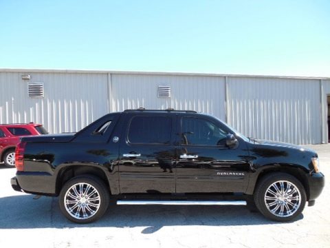 2013 Chevrolet Avalanche LT Data, Info and Specs